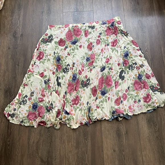 Boho Reversible Maxi Floral Skirt Size 3X - Picture 6 of 12